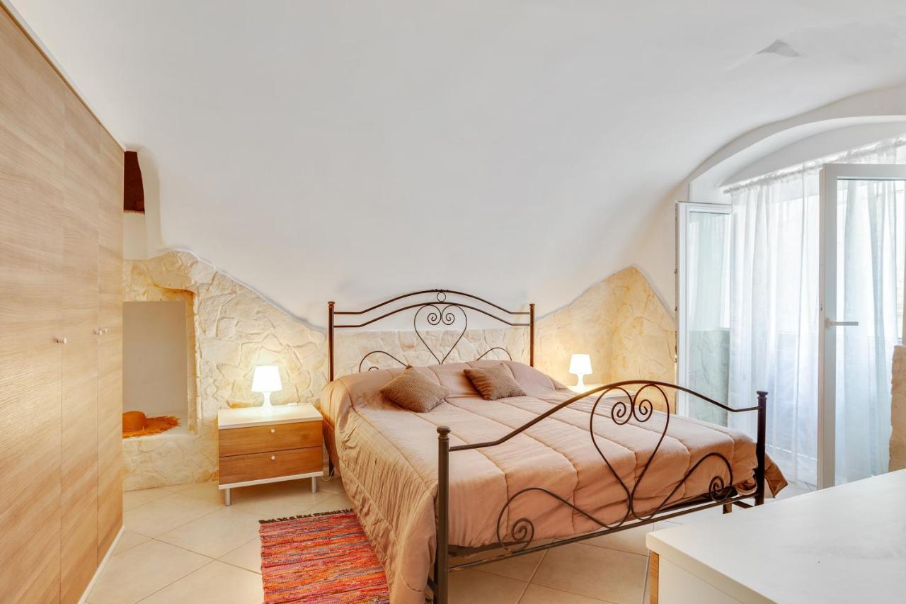 La Chicca Historic Center Beautiful Flat Apartment Monopoli Exterior photo